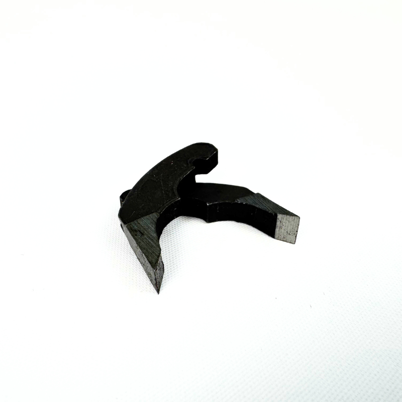 Dents de scies rapportées